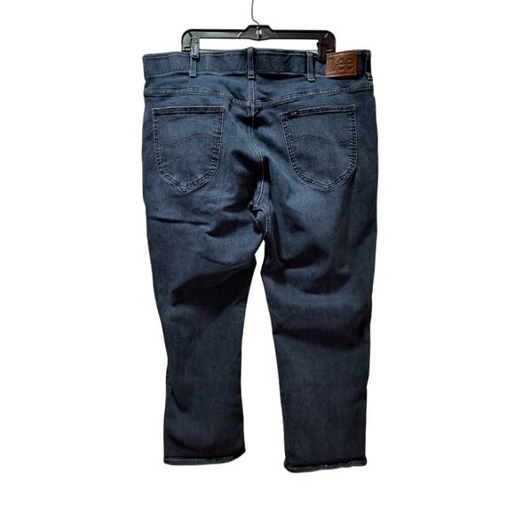 Lee Extreme Motion MVP Relaxed Fit Straight Jeans Men’s 46x30 Blue Stretch Denim - Picture 2 of 5